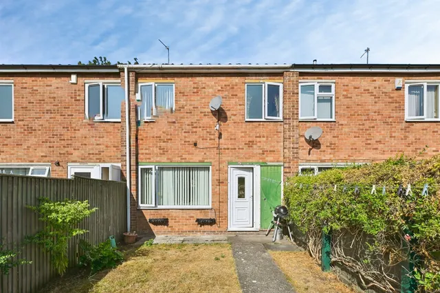 Newmarket Road, Nottingham, NG6, photo 1