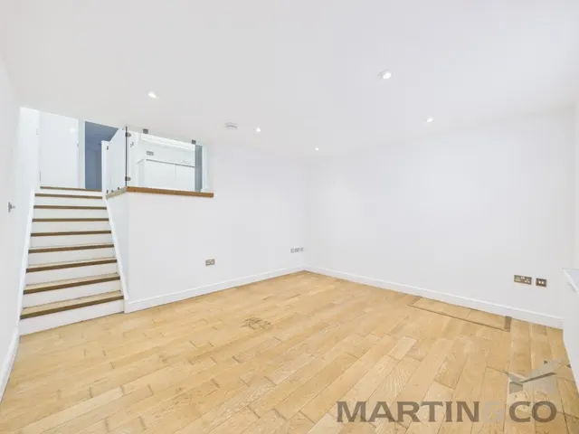 Off Verulam Road, City Centre, AL3, photo 3