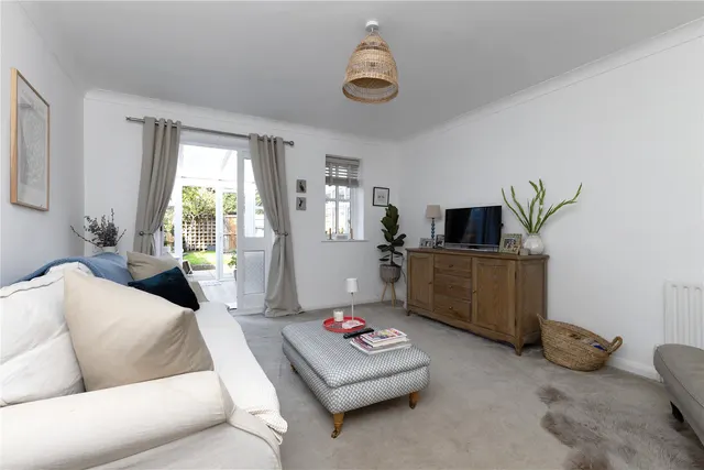 Southleys, Fernhurst, GU27, photo 2
