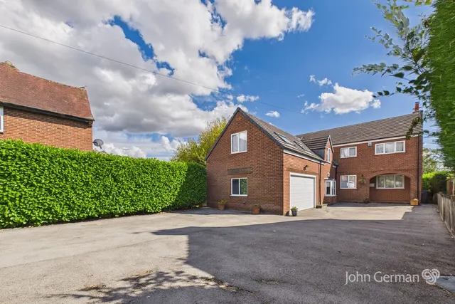 Main Road, Hulland Ward, photo 1