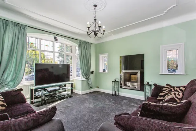 Garstang Road, Fulwood, PR2, photo 3