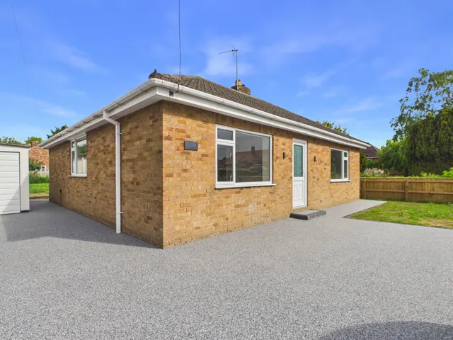 Hollywell Road, Alford, LN13, photo 1