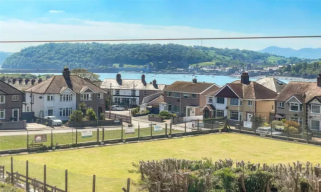 Vardre Avenue, Deganwy, LL31, photo 2