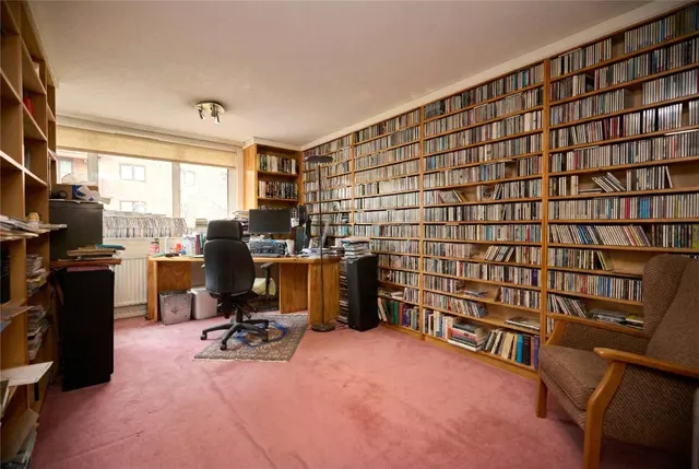 Vincent Street, London, SW1P, photo 1
