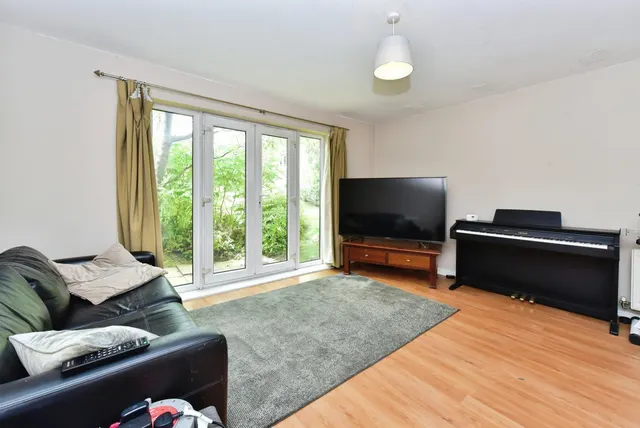142 Chelsea Road, Sheffield, photo 1