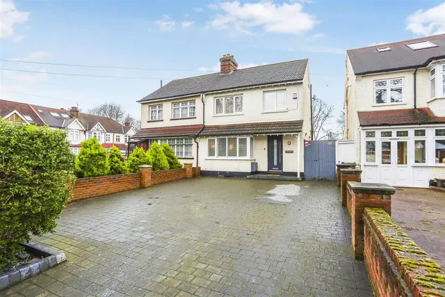 Seymour Road, Carshalton, SM5, photo 1