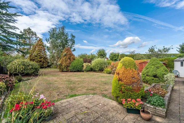 Charlock Way, Burpham, GU1, photo 2