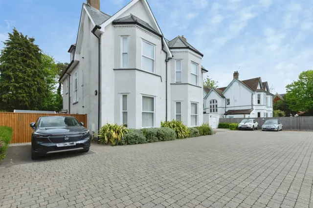 Lansdowne Road, Bournemouth, photo 1