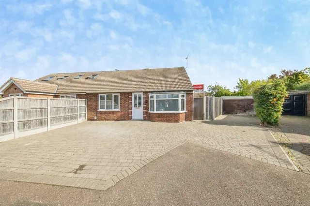 2 bedroom house, Aberfoyle Close, Ipswich, IP4