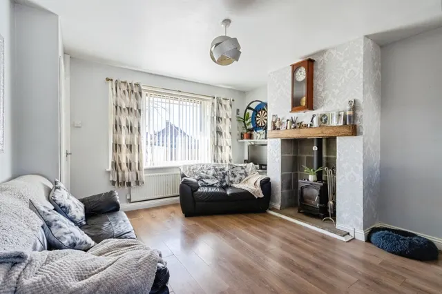 Dufton Approach, Leeds, LS14, photo 2