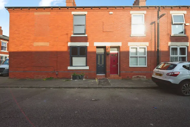Jones Street, Salford, M6, photo 1