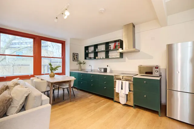Fleet Road, London, NW3, photo 1