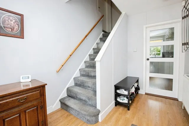 Summercourt Drive, Ravenshead, NG15, photo 2