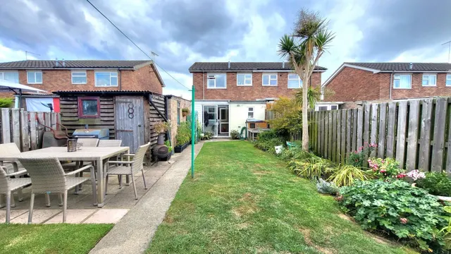 Photo 2 — Pratt Avenue, Paston, Peterborough, PE4