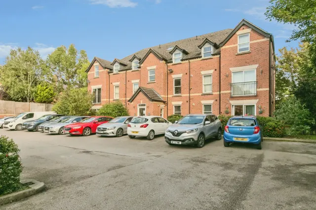 Weaver Grove, Winsford, CW7, photo 2