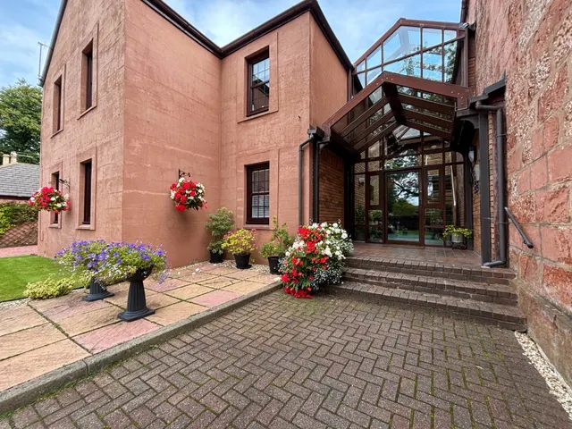 Photo 3 — Uddingston Road, 6, South Lanarkshire, Bothwell, G71 8PG