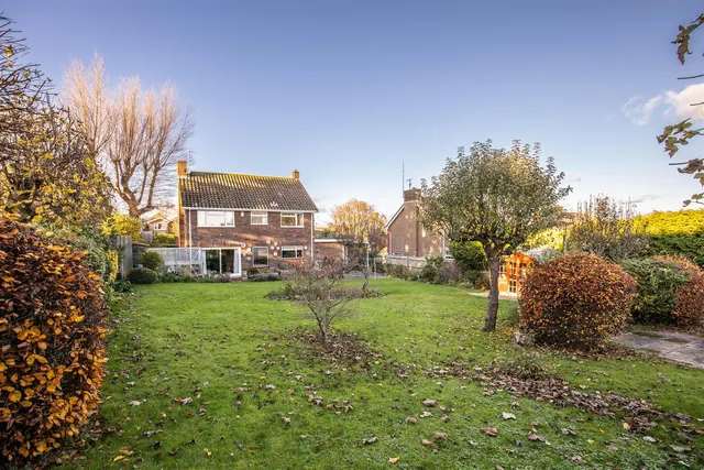 Photo 2 — The Paddocks, Rodmell, BN7 3HU