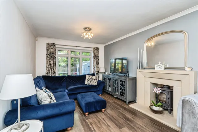 Photo 3 — Coombe Drive, Fleet, Hampshire, GU51 3DY