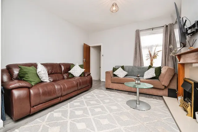 Rawlings Road, Smethwick, B67, photo 3