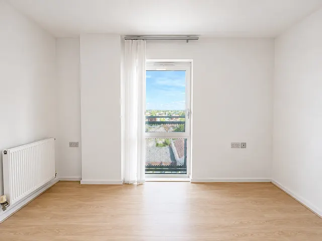 Photo 3 — Gary Court, Croydon, CR0 2AZ