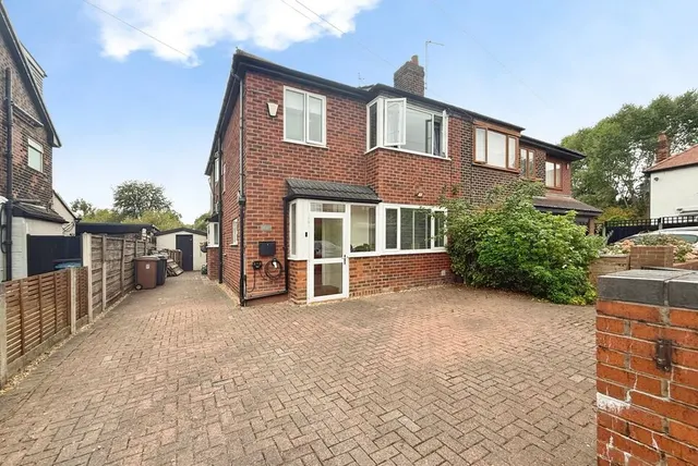 Crawford Avenue, Worsley, Greater Manchester, M28, photo 1
