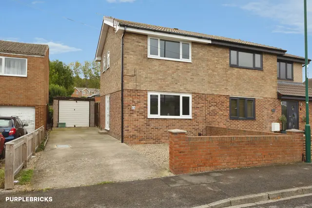 Linden Road, Saltburn-By-The-Sea, TS12, photo 1