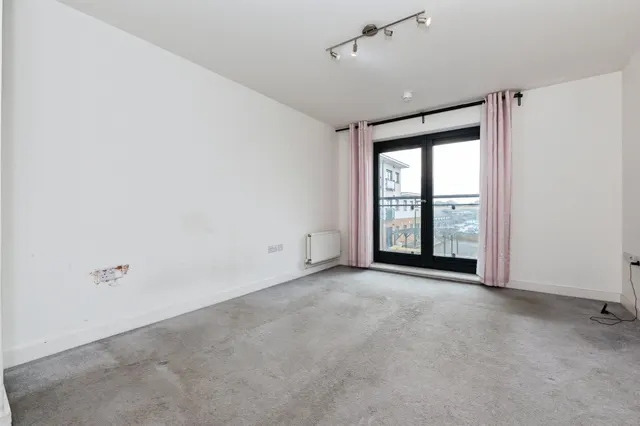 Hogg Lane, Grays, RM17, photo 3