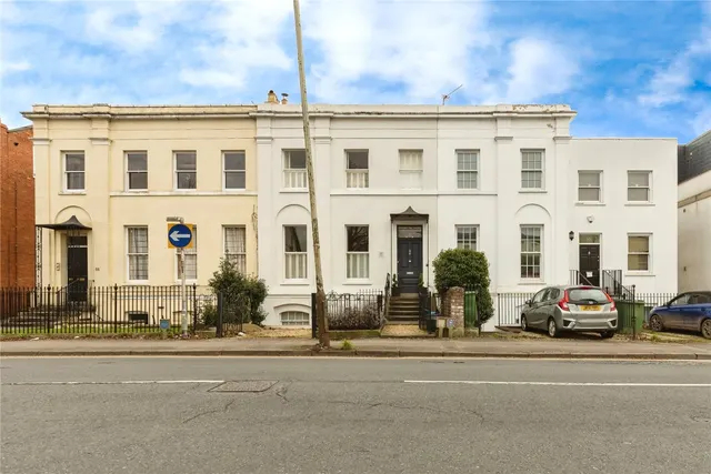 Hewlett Road, Cheltenham, GL52, photo 1