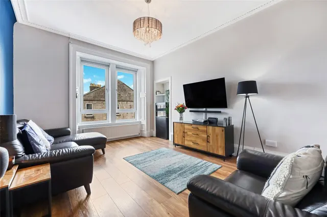 Photo 3 — Finnart Street, GREENOCK, Renfrewshire, PA16