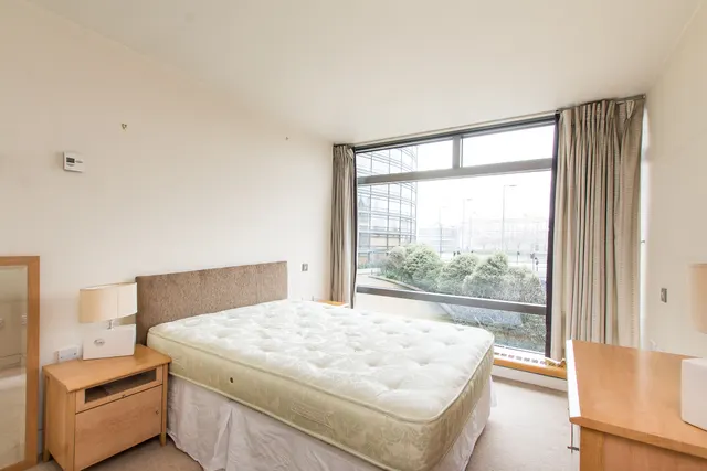 Photo 3 — A08 Parliament View Apartments, 1 Albert Embankment, London