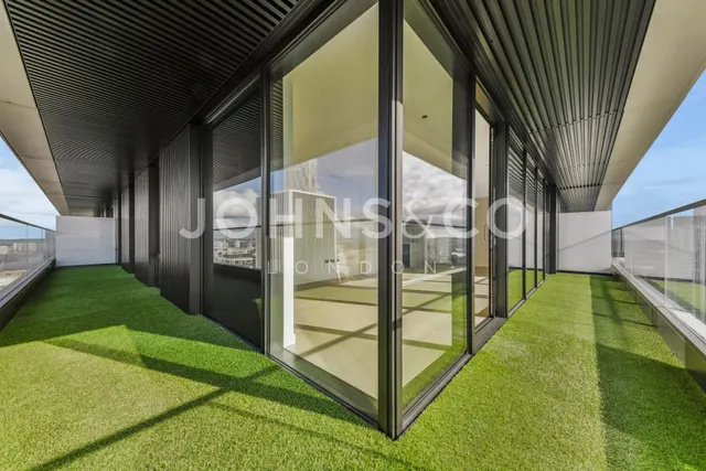 Wards Wharf, London, E14, photo 2