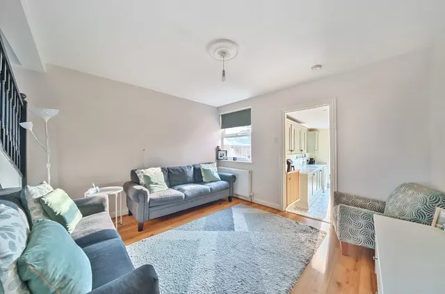 Bar End Road, Winchester, SO23, photo 2