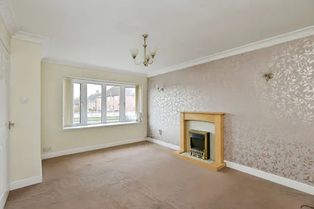 Fenpark Road, Stoke-on-Trent, ST4, photo 2