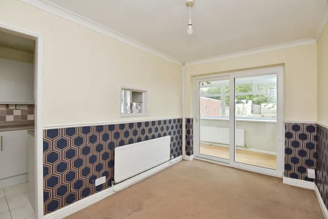 Fenpark Road, Stoke-on-Trent, ST4, photo 3