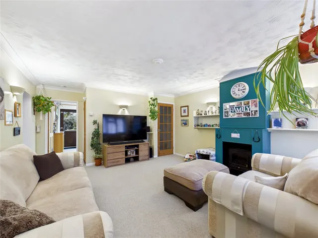 Ratcliffe Road, Colchester, CO3, photo 3