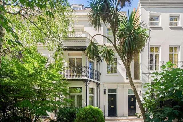 Holland Park Avenue, Holland Park, London, W11 3QY, photo 1
