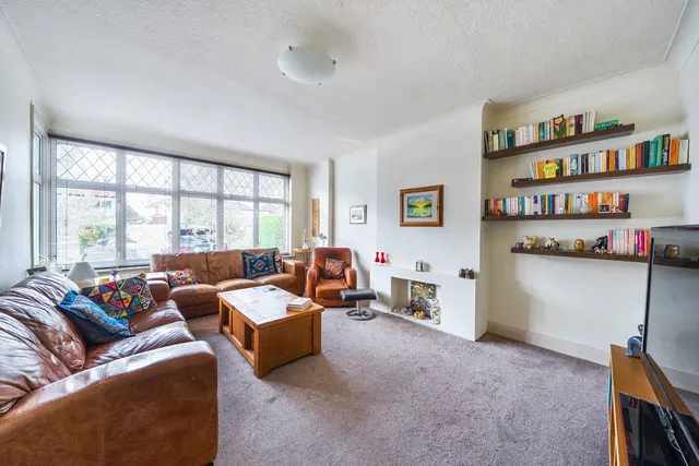 Altyre Way, Beckenham, BR3, photo 3