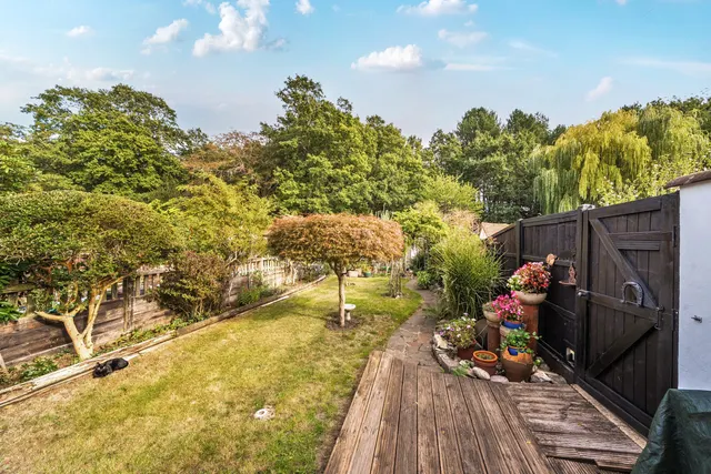 Altyre Way, Beckenham, BR3, photo 2