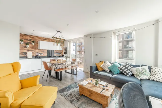 Flat 97, Chesterton House, HARROW, photo 1