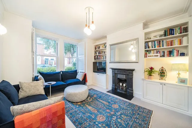 Isis Street, SW18, photo 2