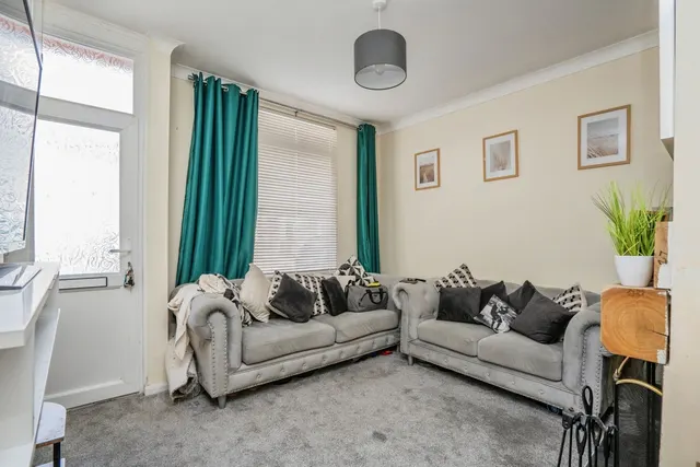 Jervis Road, Portsmouth, PO2, photo 2