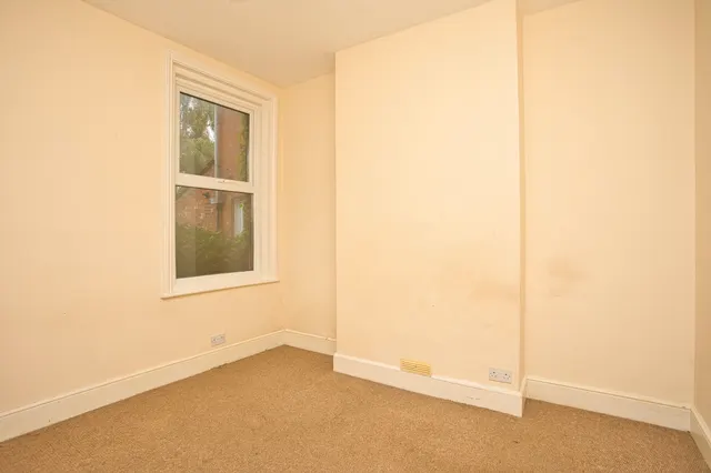 Morehall Avenue, Cheriton, CT19, photo 3