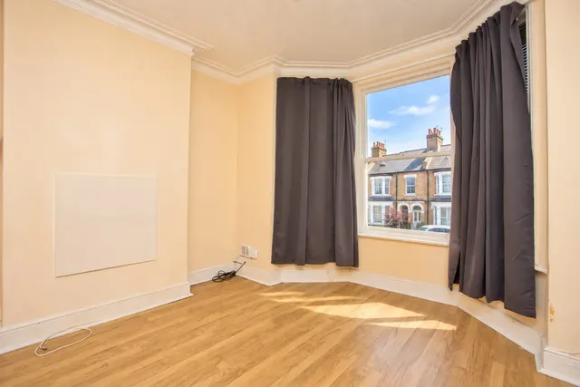 Morehall Avenue, Cheriton, CT19, photo 2