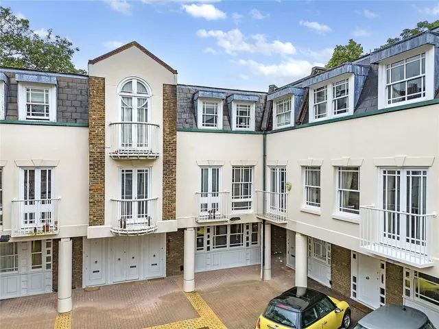 Photo 2 — Spencer Place, London, N1 2AX