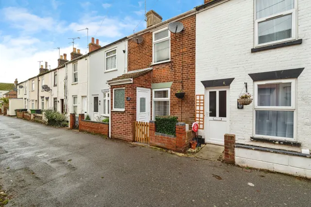 Manby Road, Gorleston, Great Yarmouth, photo 1