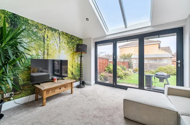 Dartington Avenue, Woodley, RG5, photo 3