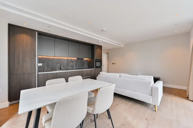 Photo 3 — Flat 36, 9 Gasholder Place, London