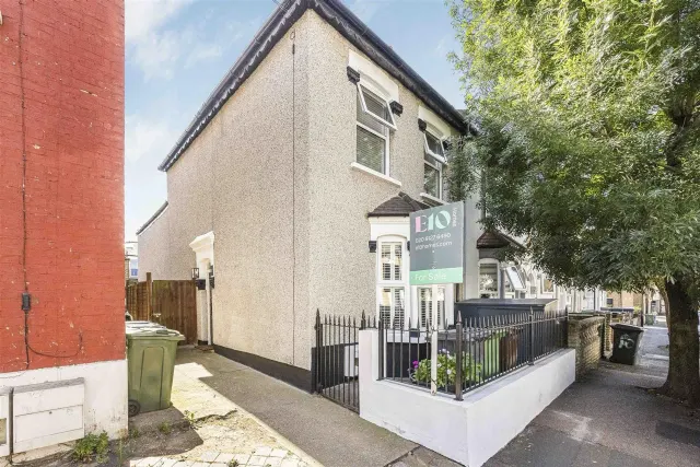 Leyton Park Road, Leyton E10, photo 1