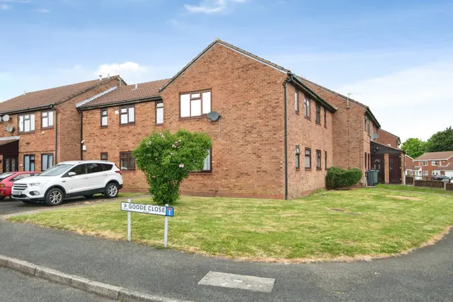 Goode Close, Oldbury, photo 1