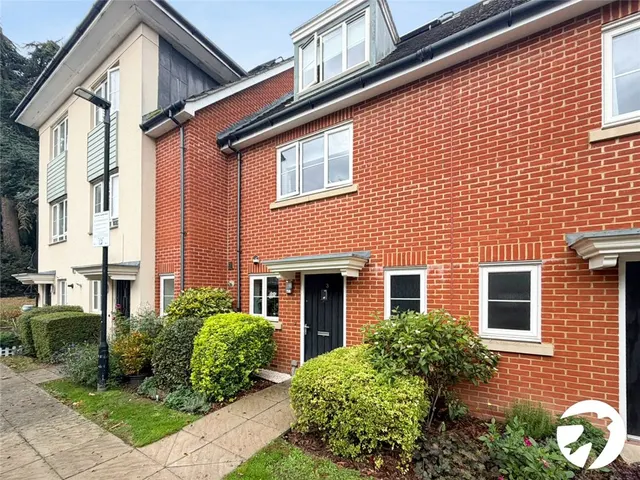 Blossom Drive, Orpington, BR6, photo 1